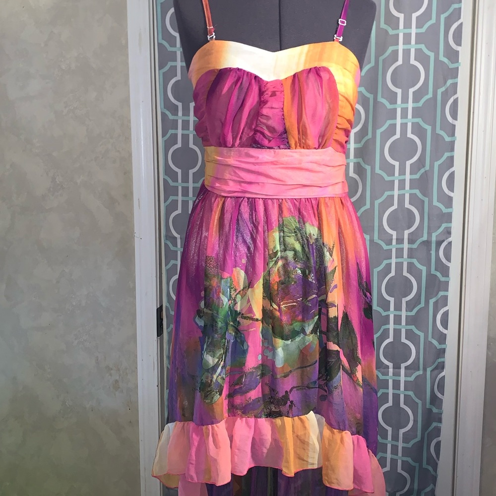 🔴 Tie & floral hi lo dress